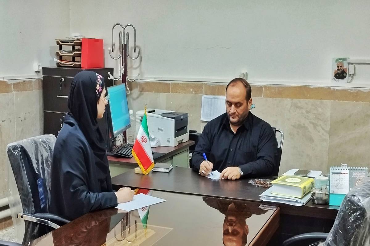 یاد و راه شهدا همواره چراغ نسل جدید هستند