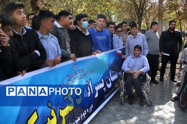 فریاد استکبارستیزی در قیامدشت طنین‌انداز شد