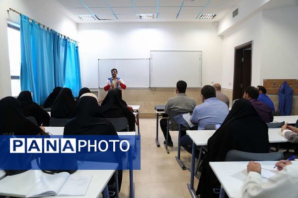 دومین دوره کمک‌های اولیه و امداد ویژه معلمان شهر کرمان