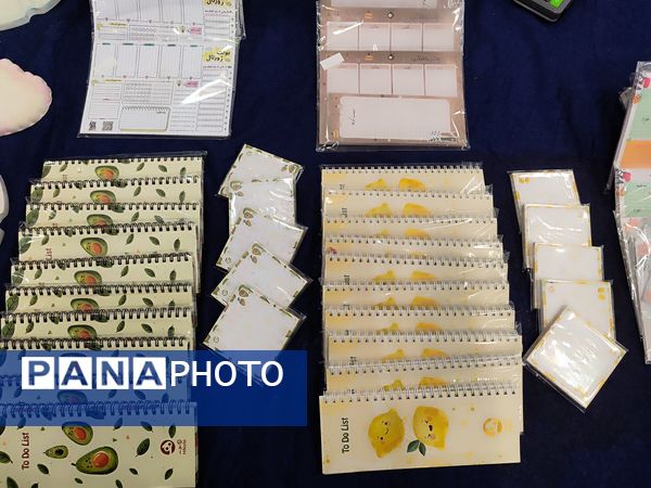 بازارچه و نمایشگاه هنرهای دستی آموزشگاه فاطمیه ملارد 