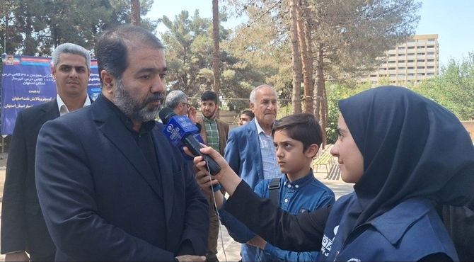 با حمایت دولت شهید رئیسی در استان اصفهان ۳ هزار کلاس درس جدید ساخته شد