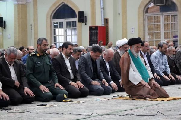 همدلی مردم و مسئولان همدان در فریضه باشکوه نماز عید قربان