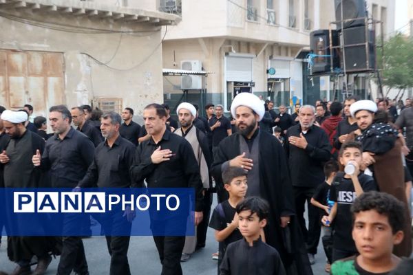 روز عاشورا در بندرخمیر