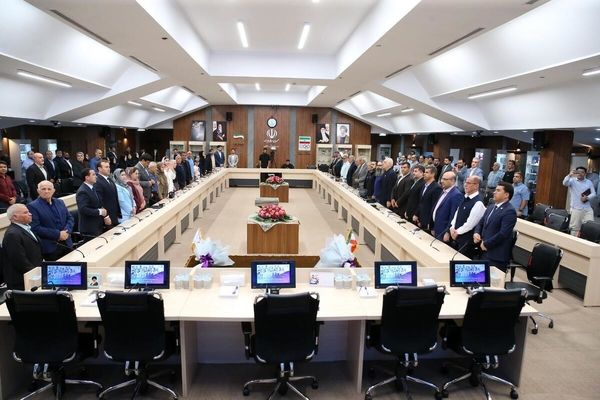 ادای احترام به دو قهرمان فقید کشتی در مراسم جشن تولد مدال‌آوران المپیکی