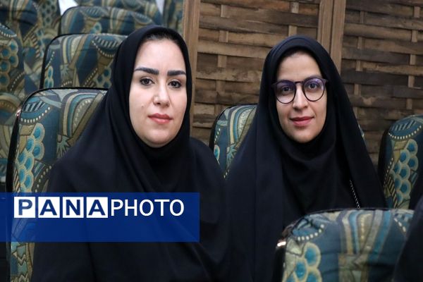 تجلیل از طلایه‌داران برتر تعلیم و تربیت ، آیین تقدیر از معلمین نمونه شهرستان پاکدشت 