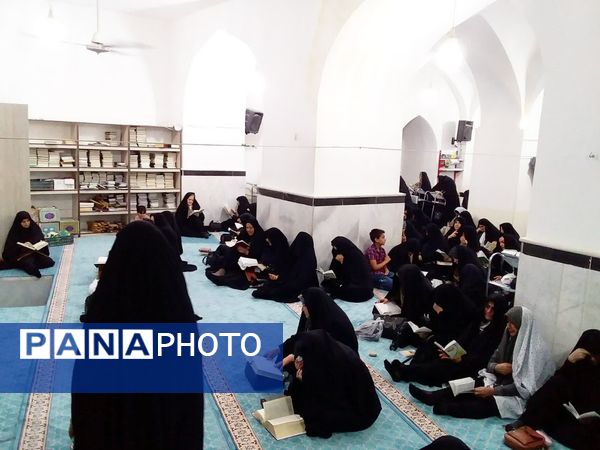 مراسم دعای پرفیض عرفه در خلیل آباد 