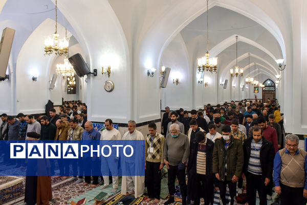 آیین معنوی اعتکاف در حرم مطهر رضوی- ۳