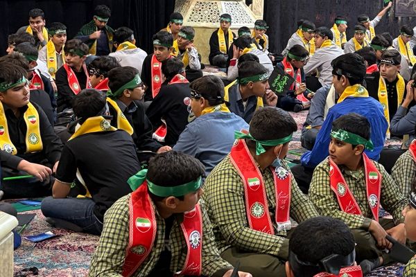 مراسم عزاداری نوگلان فاطمی با حضور طلایه‌داران علم 