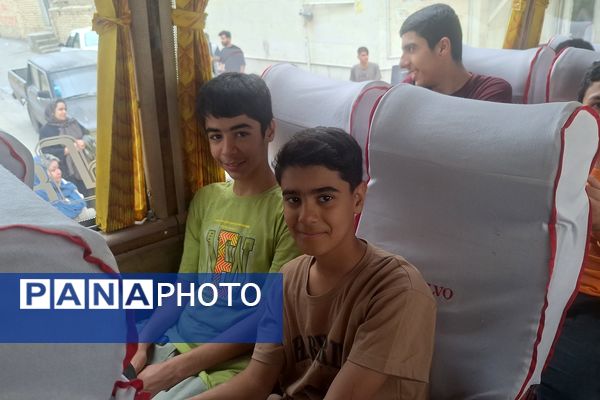 بزرگ مردان کوچک به سرزمین نور رهسپار شدند