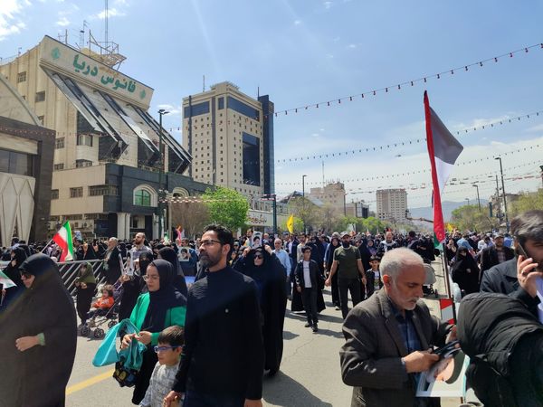 حماسه آفرینی مردم غیور مشهد در راهپیمایی روز جهانی قدس
