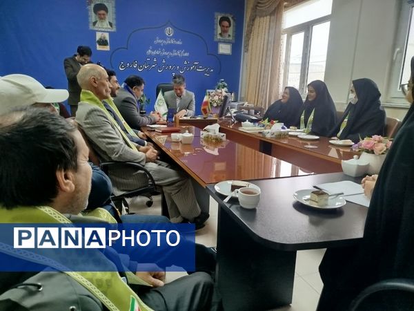 دیدار رئیس سازمان دانش‌آموزی شهرستان فاروج با مدیر جدید آموزش و پرورش این شهر