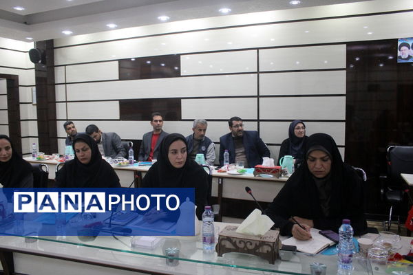 جلسه بررسی گزارش و عملکرد معاونت تربیت‌بدنی و سلامت آموزش و پرورش استان بوشهر