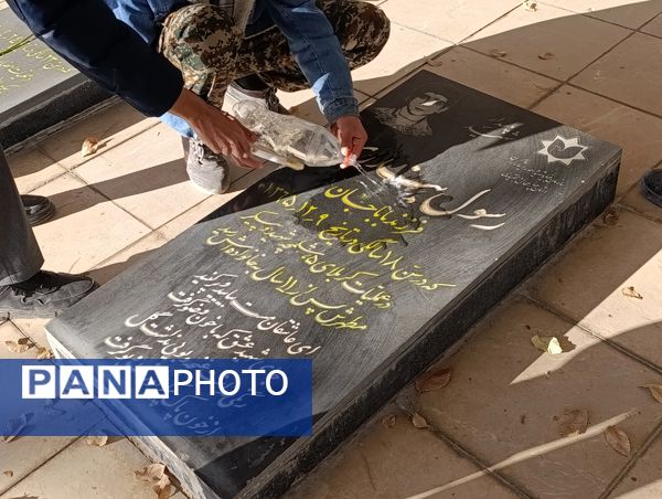 اجرای طرح لاله‌های روشن در آموزشگاه شیخ فضل‌الله نوری 