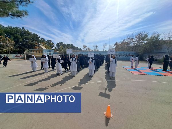 المپیاد ورزشی درون مدرسه ای در آموزشگاه تکتم باخرز