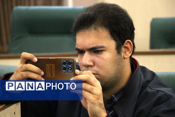 نشست خبری انجمن داروسازان یزد