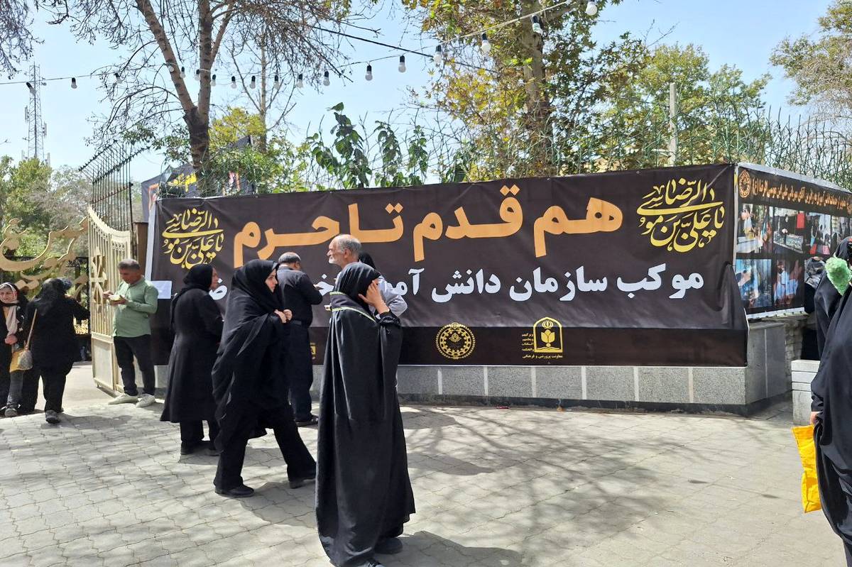 سومین روز خدمترسانی موکب سازمان دانشآموزی خراسان رضوی:“هم قدم تا حرم”
