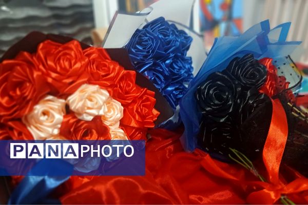 نمایشگاه هنری «هفته ماها» روایت تصویر از پیوندهای نادیدنی