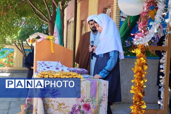 جشن شکوفه‌های سال تحصیلی جدید در شهرستان سملقان