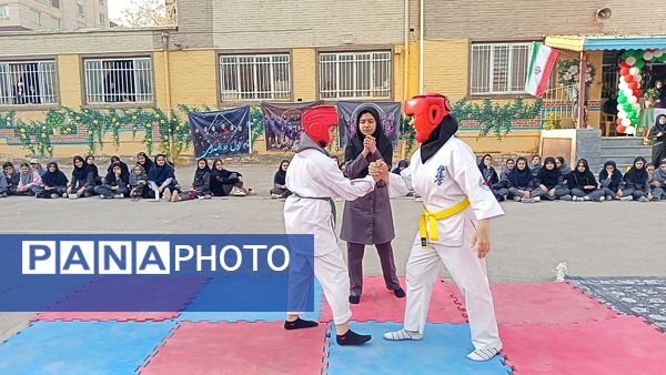 المپیاد ورزشی درون مدرسه ای در دبیرستان صدیقه 1 مشهد