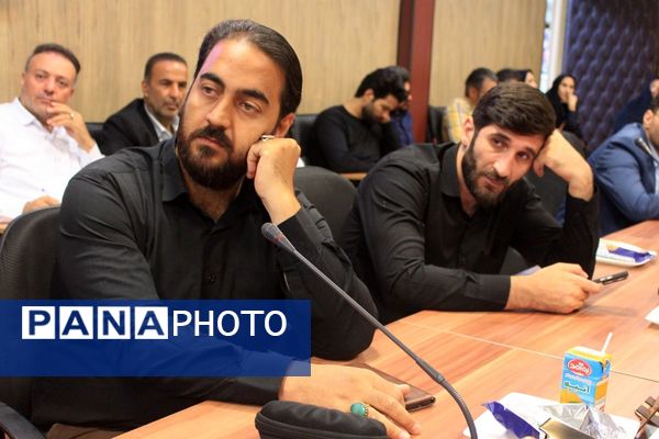 برگزاری نشست بصیرتی جهاد تبیین پیشرفت مدارس در بهارستان‌دو