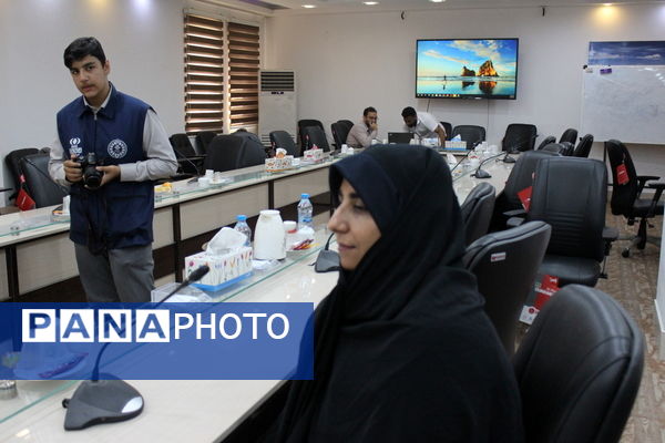 گردهمایی کارشناس مسئولان و کارشناسان مدارس و مراکز غیر دولتی استان بوشهر