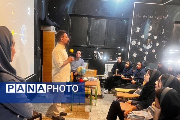  پژوهش‌سرای دانش‌آموزی کاوش کهریزک در هفته جهانی فضا 