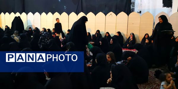 مراسم عزاداری و سینه زنی شب اربعین در هیأت انصار المهدی کاشمر