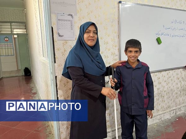 گرامیداشت روز جهانی نابینایان در آموزشگاه شهید محمد منتظر قائم خاتم