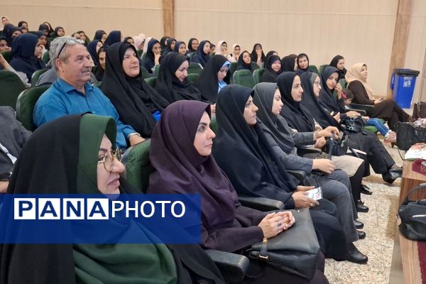 جشن سپاس معلم در تالار معلم ناحیه 3 شیراز