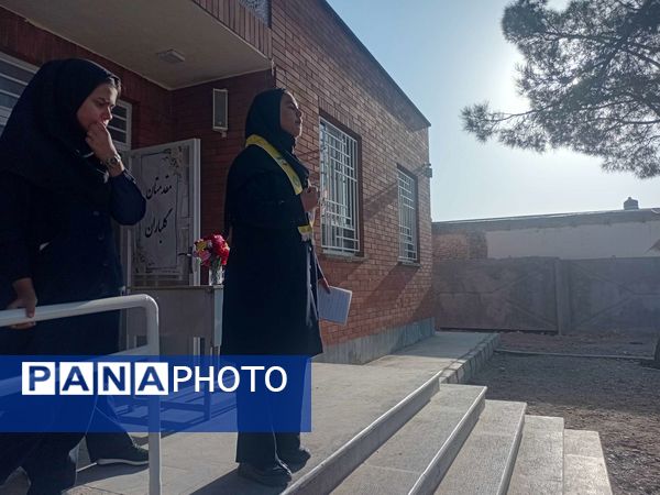 کارگاه آموزش فریادهای شادی و نغمه‌های آوایی در مدرسه مادر مهربان خلیل آباد