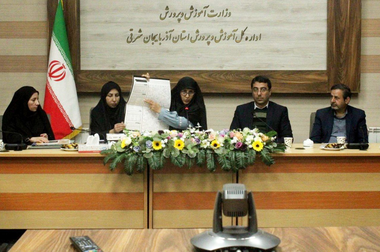 توانمندسازی مربیان و میدان‌داری دانش‌آموزان در راهبری بسته ایرانمون مورد تاکید است