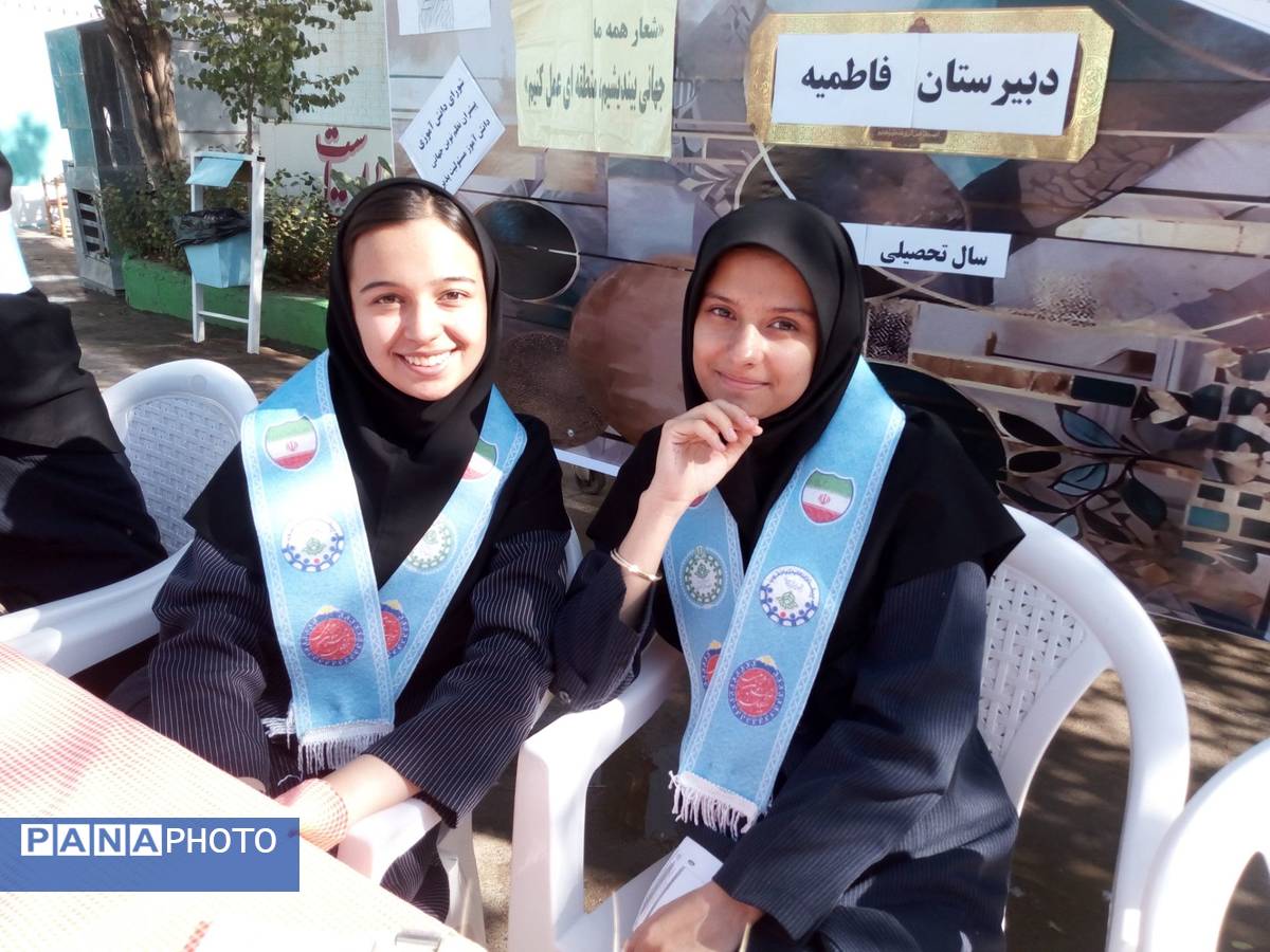 انتخابات شورای دانش آموزی در دبیرستان فاطمیه 