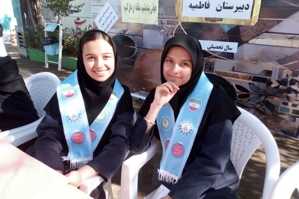 انتخابات شورای دانش آموزی در دبیرستان فاطمیه 