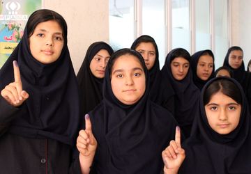 انتخابات شورای دانش آموزی در دبیرستان نور اردبیل