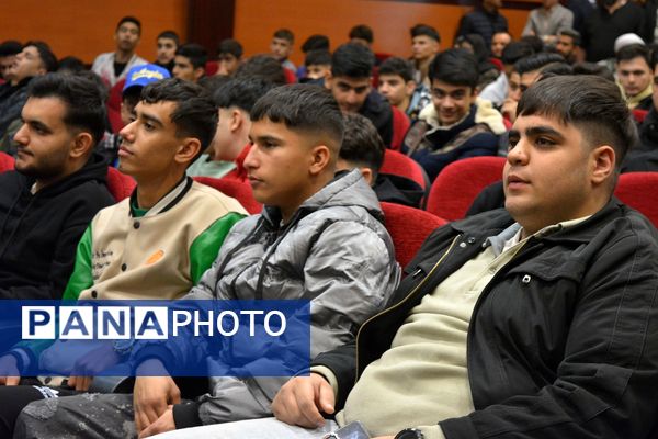 کاروان راهیان نور عازم خطه نور پسران بهارستان‌دو 