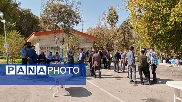 مشاوران مدارس بازوی توانمند مراقبت روح و روان دانش‌آموزان