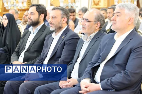تجلیل از معلمان نمونه و سرآمد شهرستان اسلامشهر