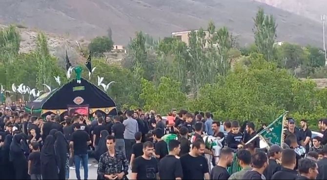 برگزاری مراسم روز عاشورا در روستای ابرسج 