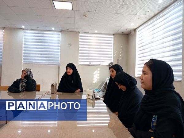 انجمن‌های اسلامی یکی از ثروت‌های جمهوری اسلامی اند