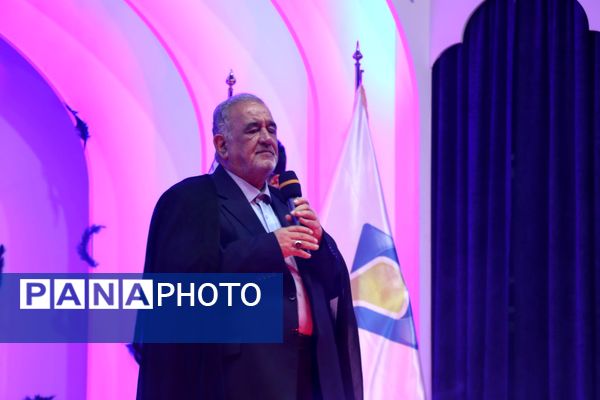 اختتامیه  بیست‌ودومین اجلاس بین‌المللی پیر غلامان حسینی در تالار قدس حرم رضوی