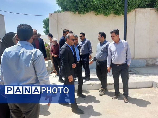 افتتاح زمین‌های فوتسال و بازی کودکان و والیبال پارک بانوان حاجی آباد  