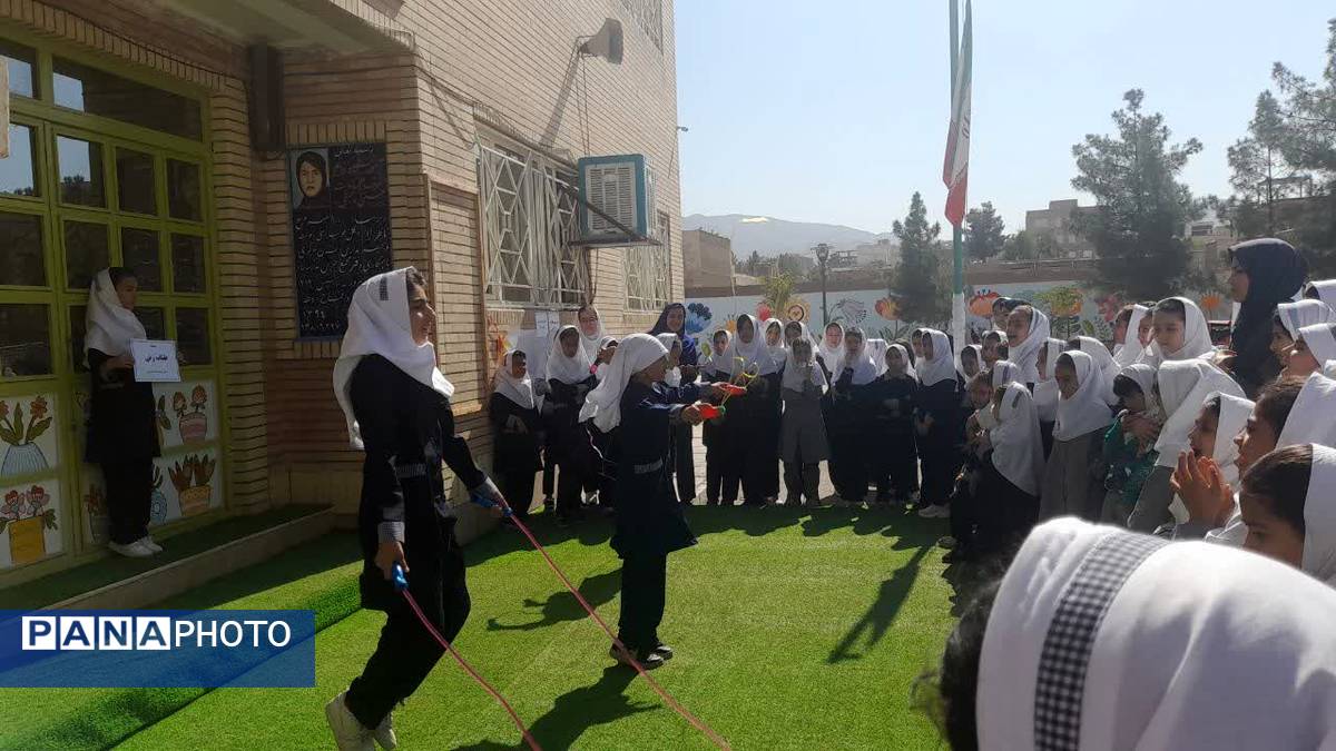 آغاز هفته تربیتبدنی نویدبخش روزی شاد برای دانشآموزان دبستاندخترانه اشرفالساداتحسینی شهر نیمور