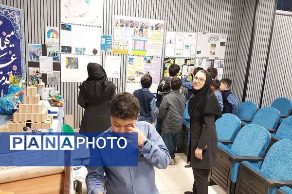 ایده‌های نو در دبستان البرز؛ هفته پژوهش با شور و هیجان آغاز شد