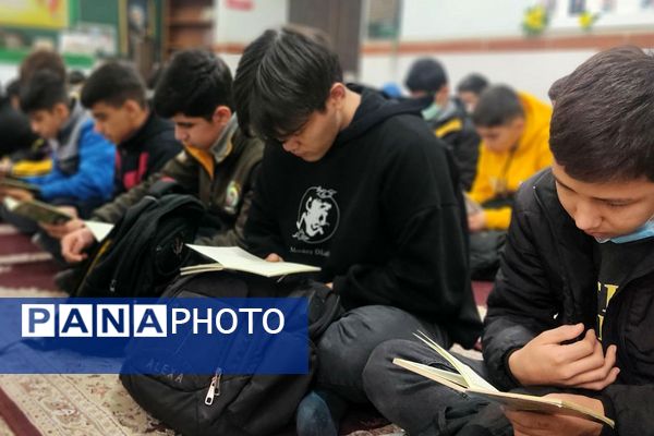 سه‌شنبه‌های مهدوی در دبیرستان سیداحمد خمینی کهریزک 