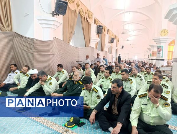 برگزاری نماز عبادی سیاسی جمعه همزمان با شروع هفته انتظامی در شهرستان خلیل اباد 