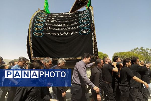  جلوه‌هایی از عزاداری مردم بنادکوک در روز شهادت امام رضا(ع)