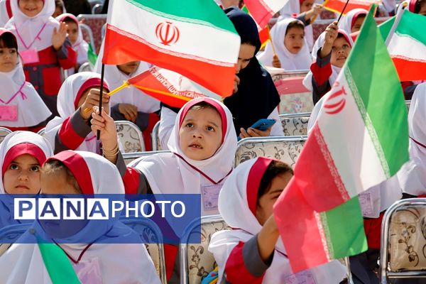جشن شکوفه‌ها در آذربایجان غربی 