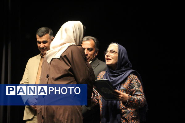 اختتامیه سی و پنجمین جشنواره تئاتر استان یزد