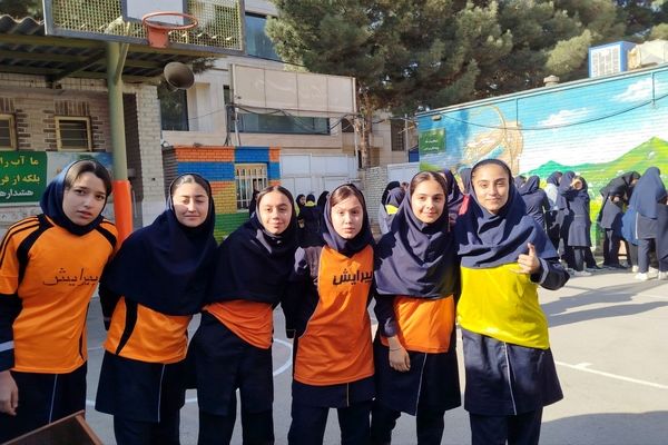 المپیاد درون مدرسه‌ای دبیرستان پیرایش یک 