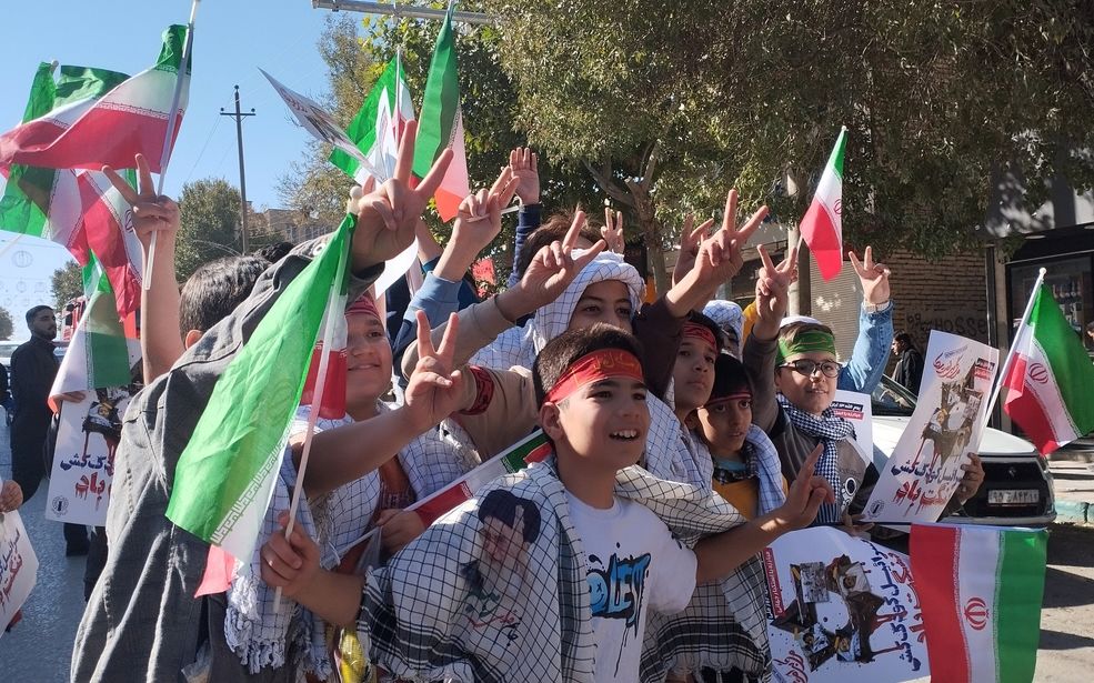 برگزاری راهپیمایی یوم‌الله ۱۳ آبان در کرمانشاه